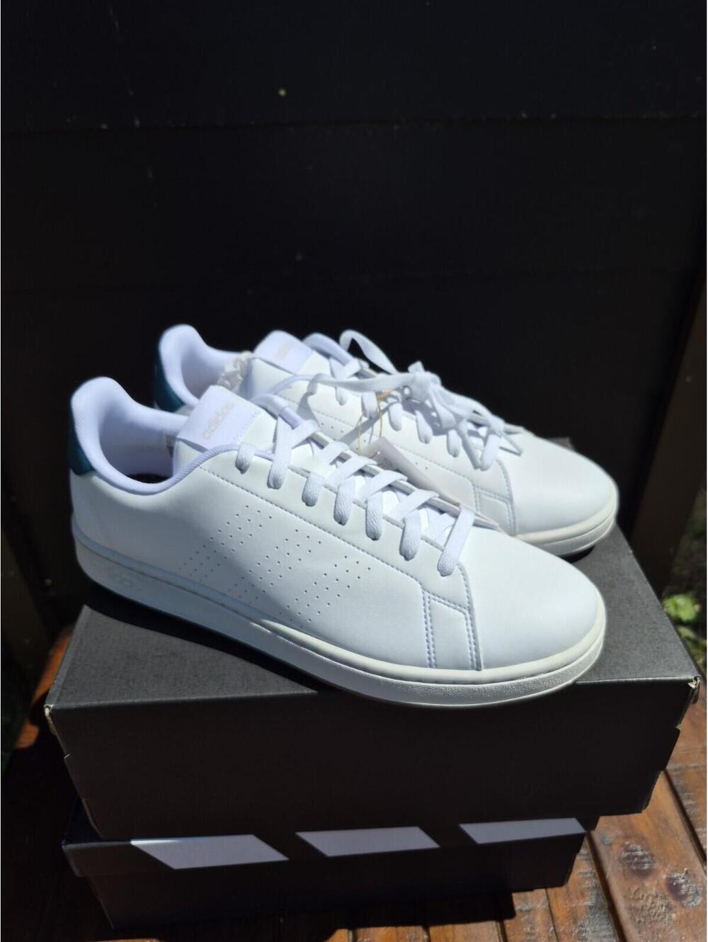 Adidas ADVANTAGE Mens Size 11.5 NEW w Box GW5537 White Tennis Shoes $70 Sneakers - Picture 5 of 9